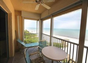 Vacation Villas #632 - Beachfront condo with breath-taking view and screened lanai!